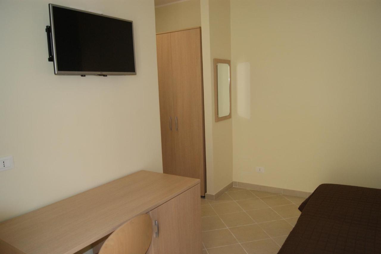 Guest House Golfo Xifonio Augusta Dış mekan fotoğraf