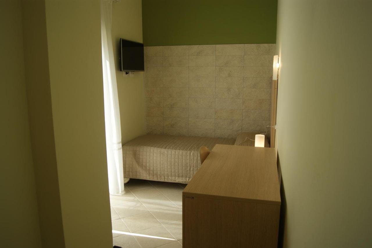 Guest House Golfo Xifonio Augusta Dış mekan fotoğraf